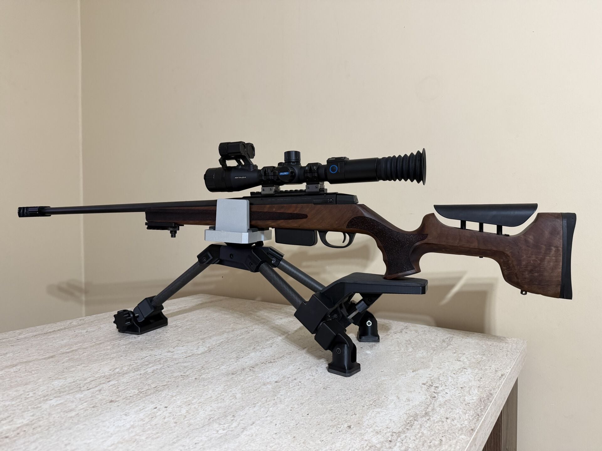 ceRsTand PRO II Karbon Atış ve Sıfırlama Sehpası